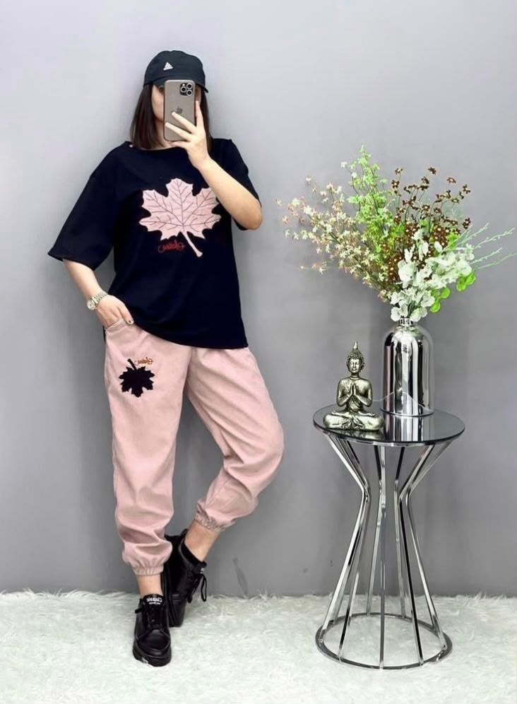 🎁 Premium Love Print Night Suit Set – Trendy & Comfortable 💖